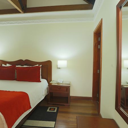 Hotel Santa Lucia Boutique Spa Bogotá Eksteriør bilde A bedroom at the hotel