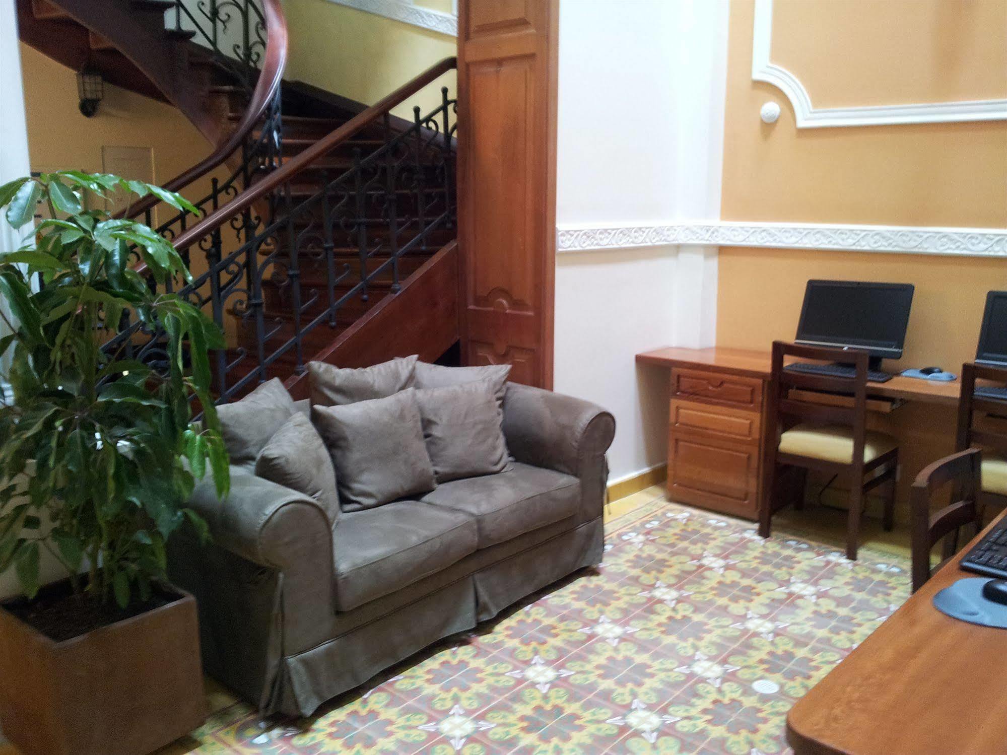 Hotel Santa Lucia Boutique Spa Bogotá Eksteriør bilde Library